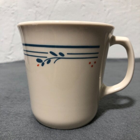 Vintage Corning USA Corelle Country Violets Coffee Mugs Tea Cups Set of 4 - Picture 3 of 7